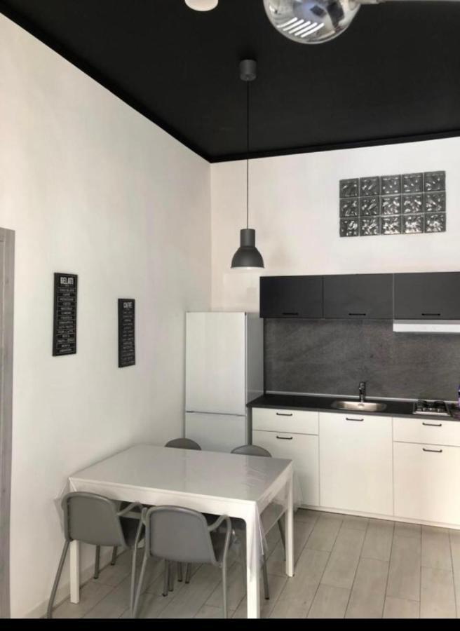 Suite &House Napoli Esterno foto