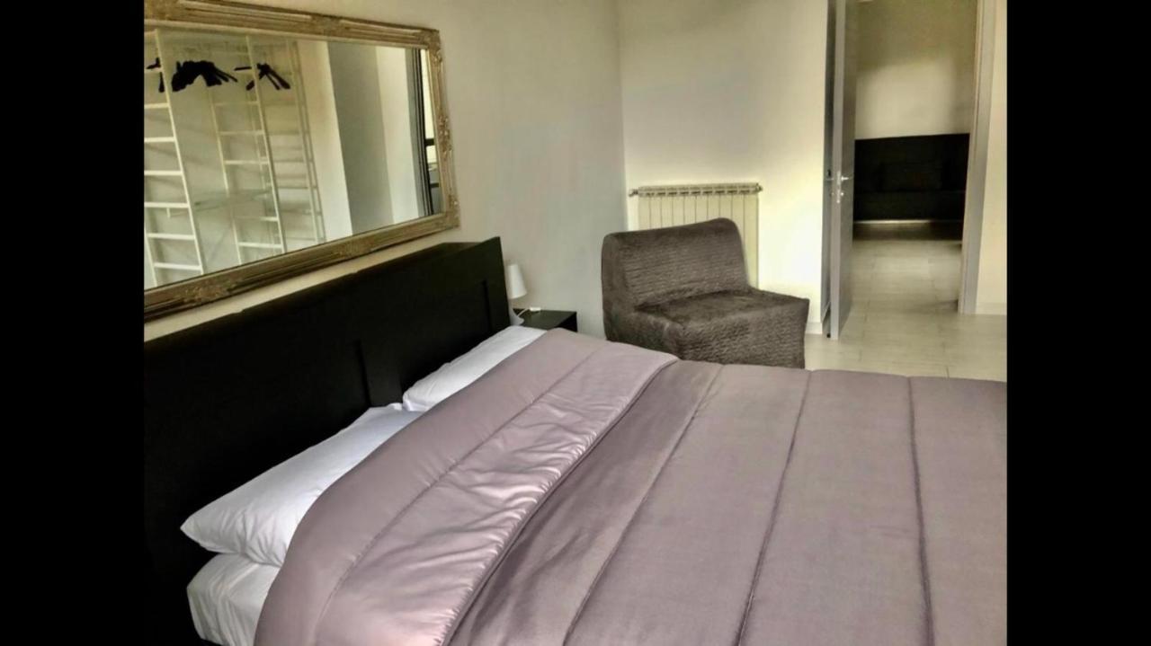 Suite &House Napoli Esterno foto